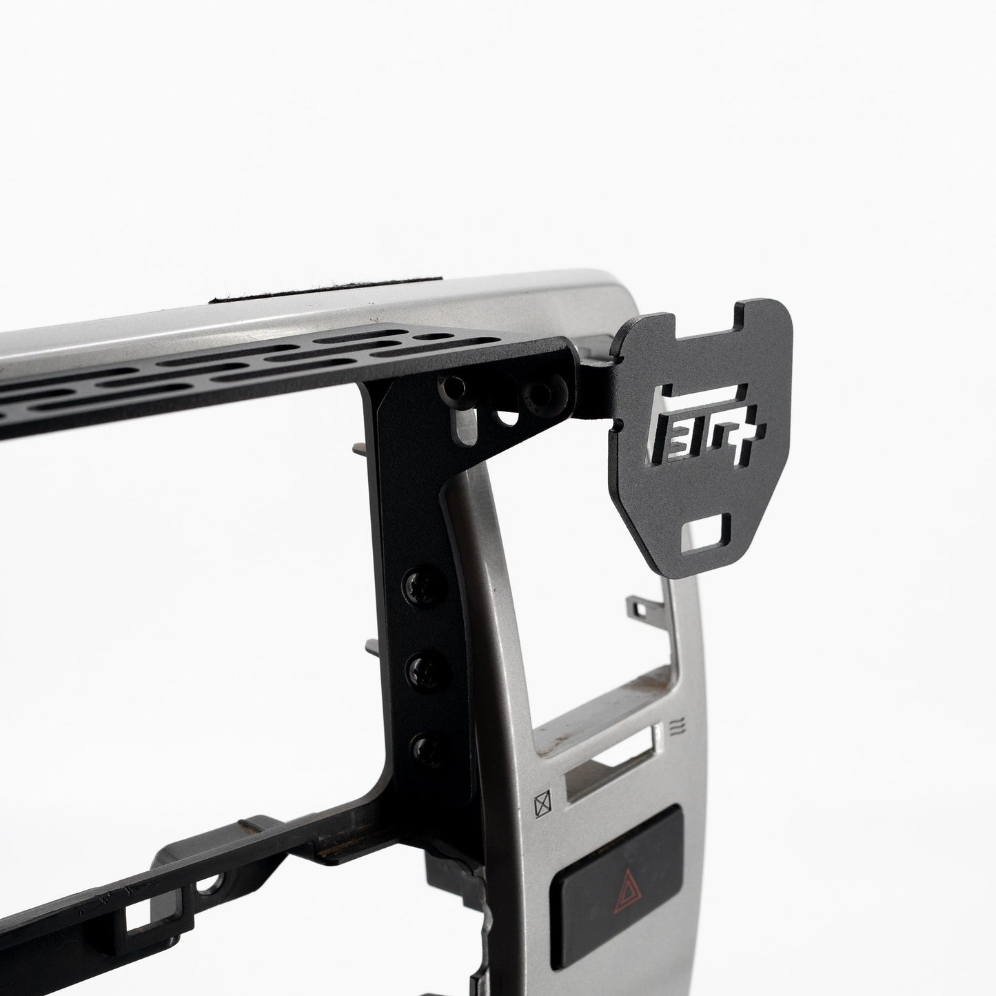 4th Gen 4Runner (03 - 09) Center Console Modular Accessory Dash Mount (MAM)